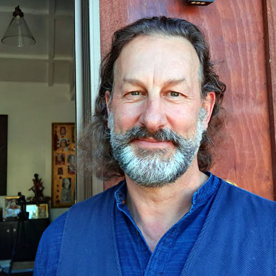 Jono Spark: DEN Meditation Teacher